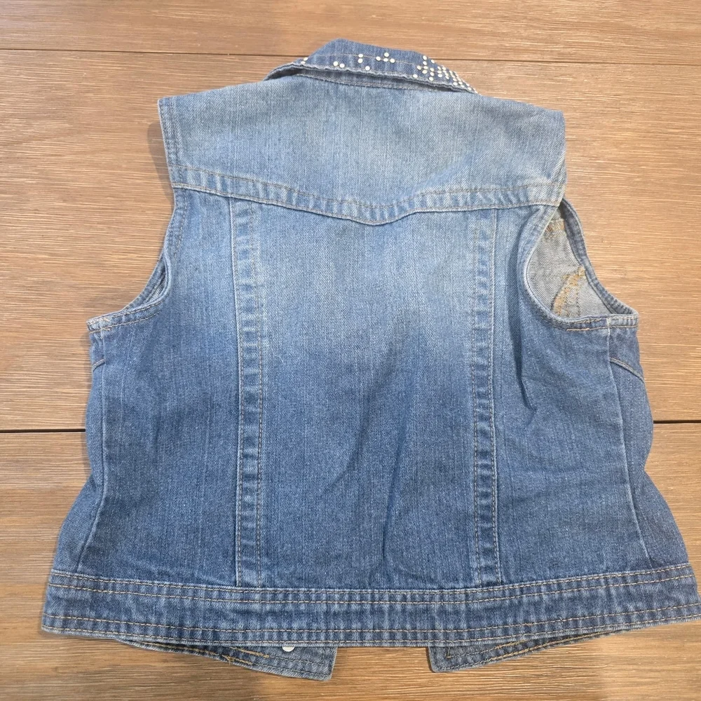 Cato Girls Studded Denim Vest Size L (12/14) Blue Jean Sleeveless Jacket